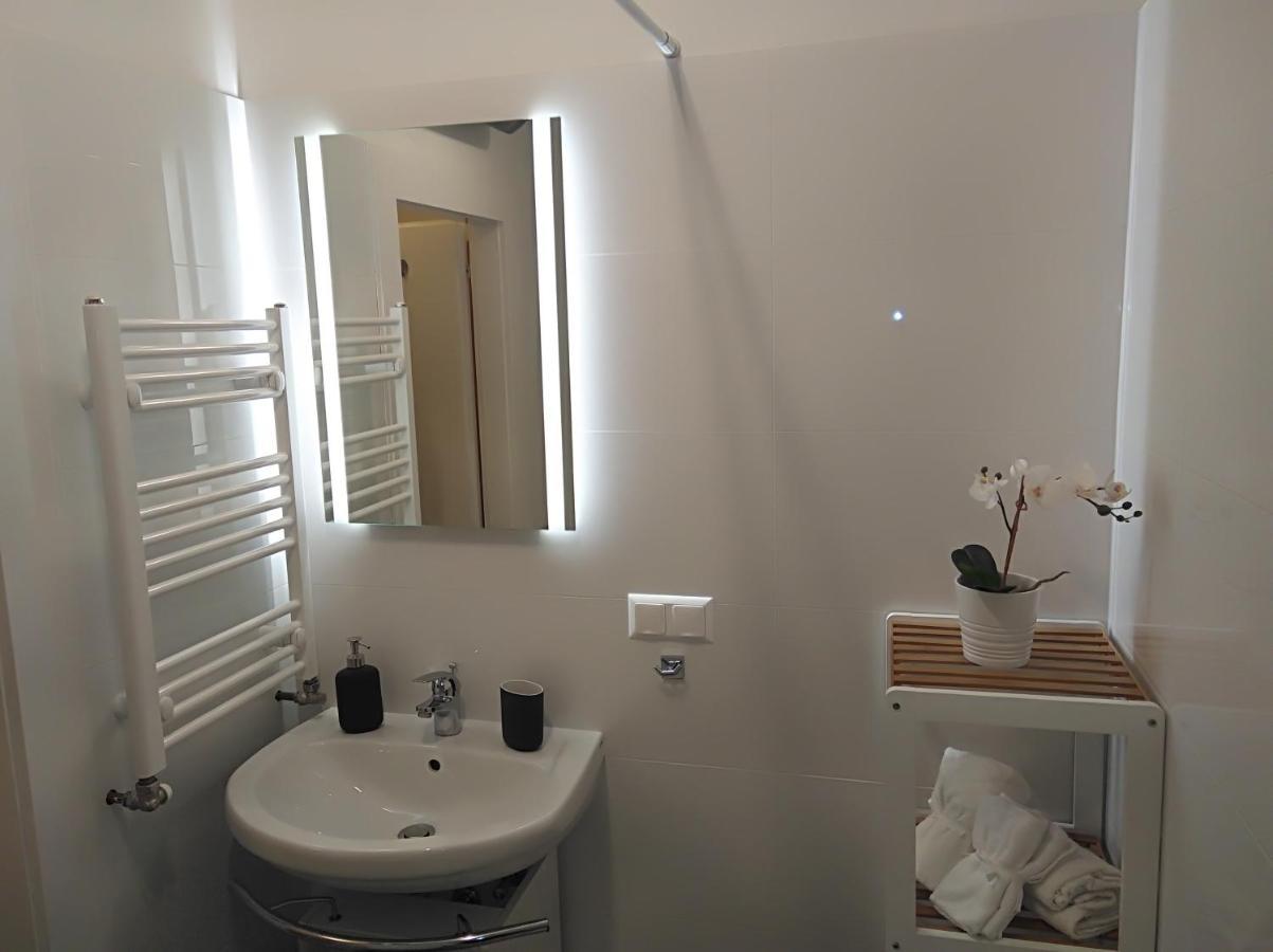 Anastasia-Apartment & Garage Wien Eksteriør billede